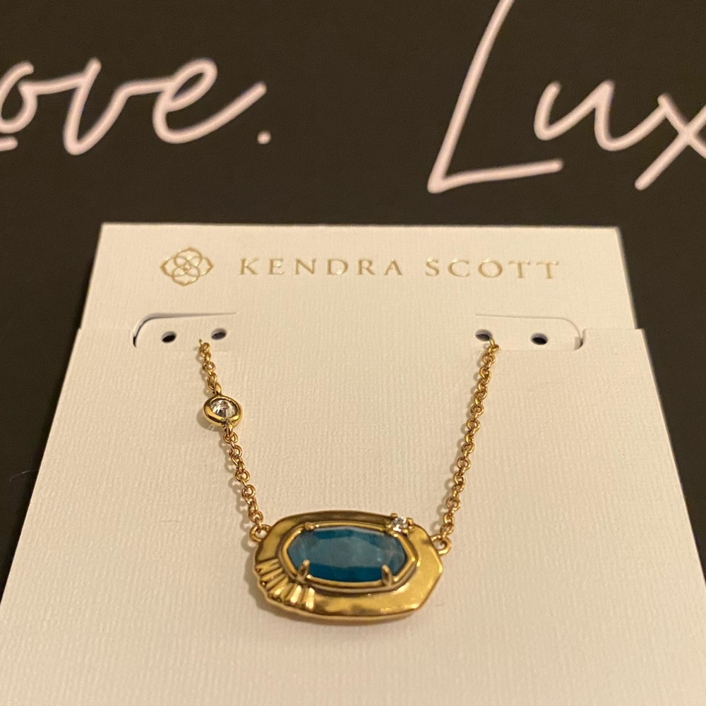 Kendra Scott Necklace